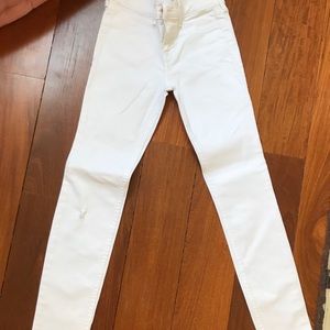 White slim jeans
